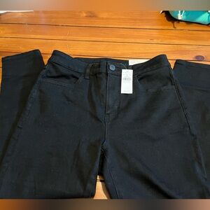 American Eagle AE The Dream Jean size 12 X-Short NWT’s